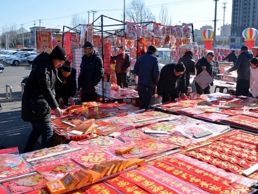 过年做什么摆地摊好卖赚钱 过年摆什么地摊最赚钱