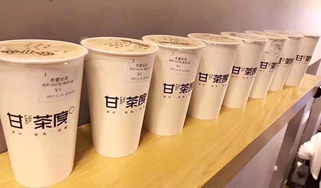 目前有哪些奶茶加盟品牌（奶茶市场现状及加盟品牌推荐）