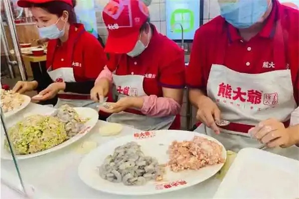 熊大爷水饺加盟须知（加盟熊大爷水饺的流程和费用）