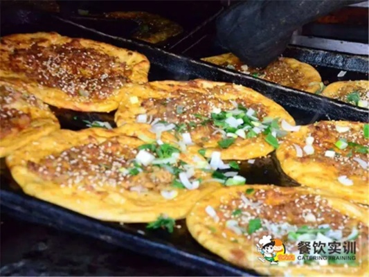 土家掉渣烧饼加盟指南（携手土家掉渣烧饼，开启创业新征程）