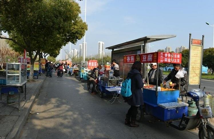 大学生每天做什么好事赚钱 大学生每天做什么好事赚钱最快