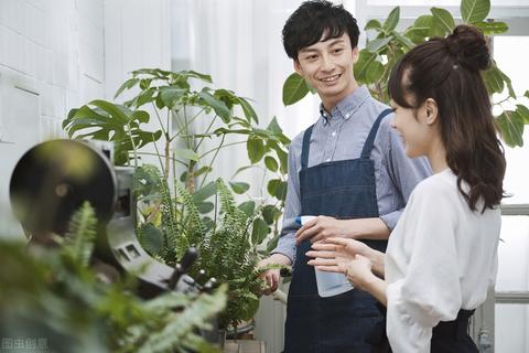 花店的多元盈利之路