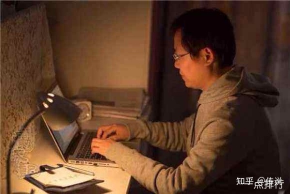 网络作家能做什么赚钱工作 当网络作家学什么专业