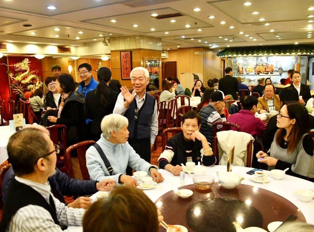 香港做什么餐饮好赚钱呢 香港做什么餐饮好赚钱呢知乎