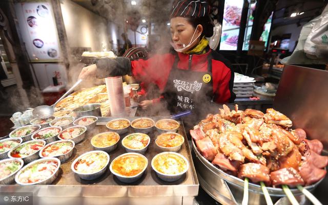 小餐饮和超市做什么好赚钱？