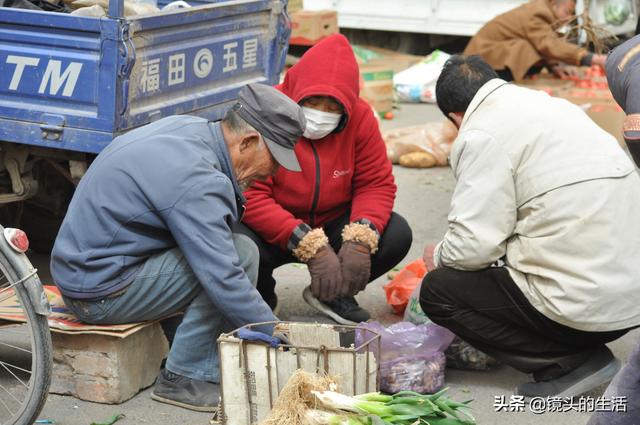 中国南方老人做什么生意赚钱