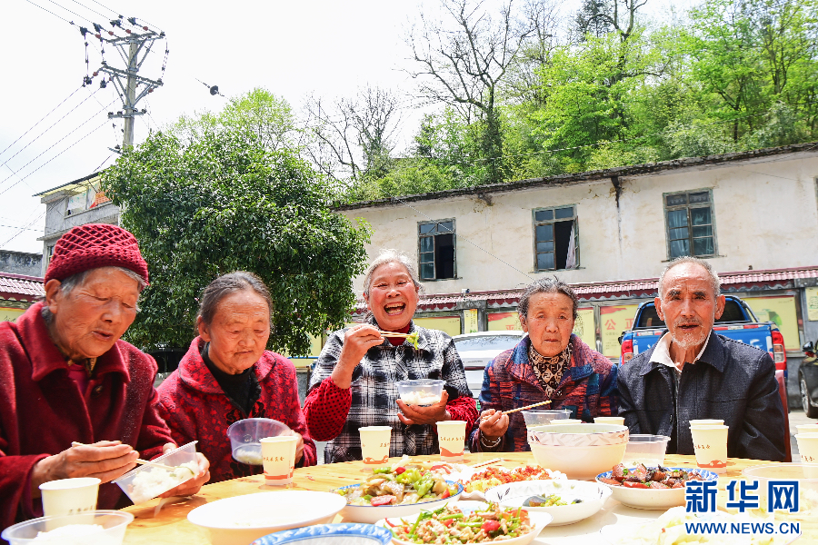 农村乡镇做什么吃的好赚钱 农村乡镇做什么小生意好