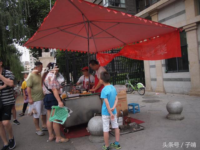 早餐摆地摊做什么好呢赚钱 早餐地摊卖什么好