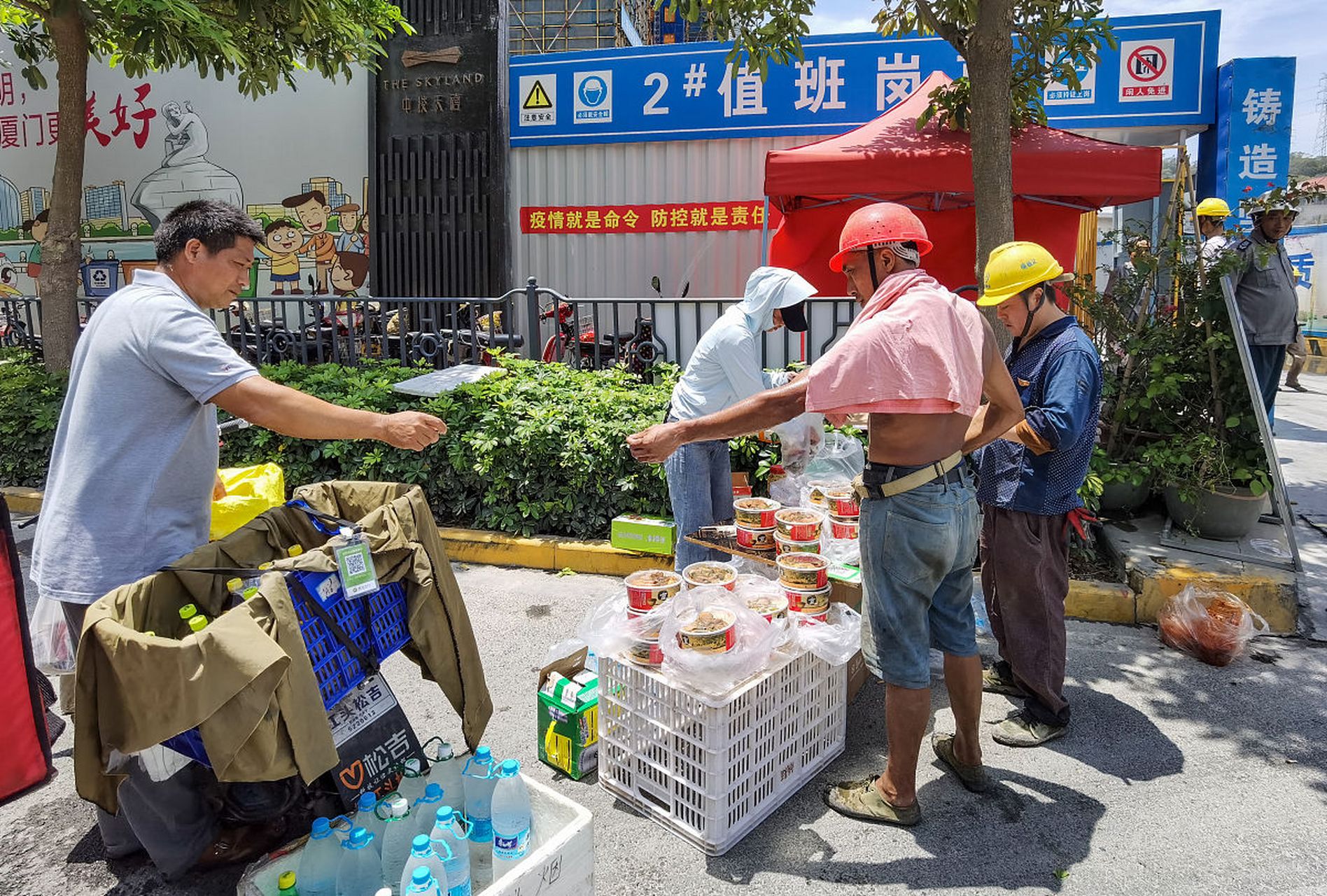 工程人摆摊做什么赚钱多 建筑工地摆摊卖什么好