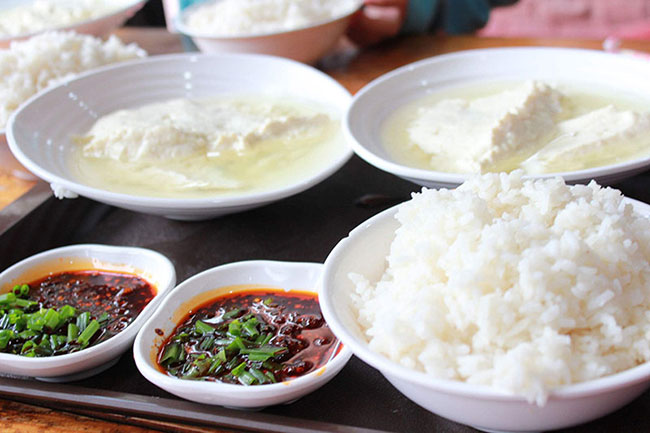 豆花饭大学食堂加盟项目，打造美食新篇章