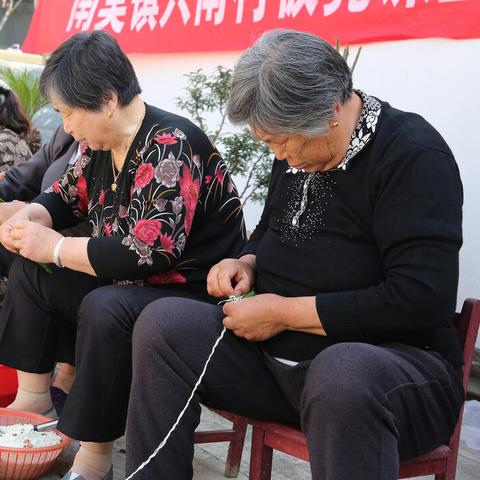 村里小超市做什么好卖赚钱 村里的小超市一年能挣多少钱