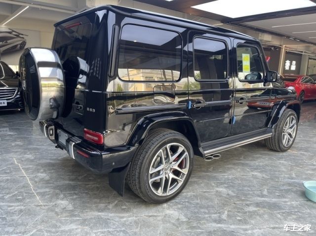 g63奔驰报价图片 奔驰g63 4×4报价及图片