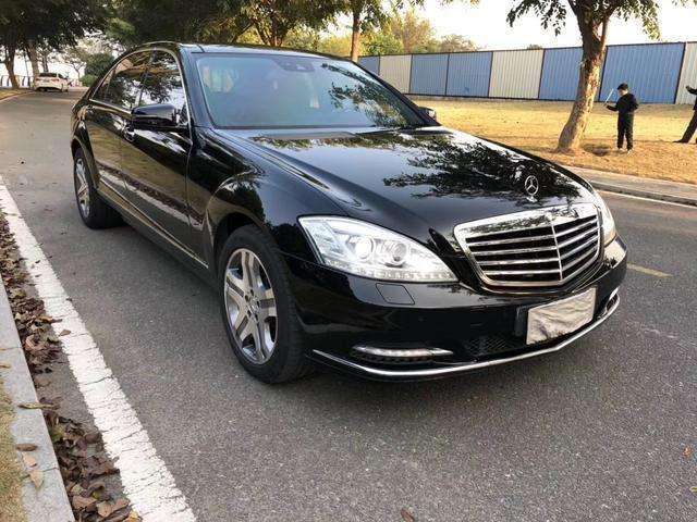 奔驰s550加长 奔驰s550加长礼宾车