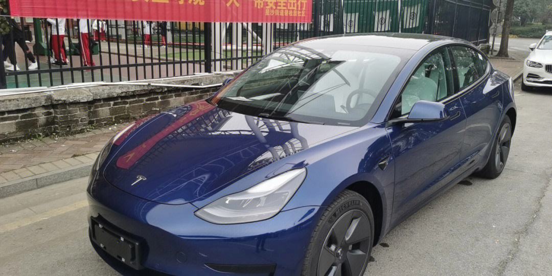 22款二手model3 理想one新2022款二手