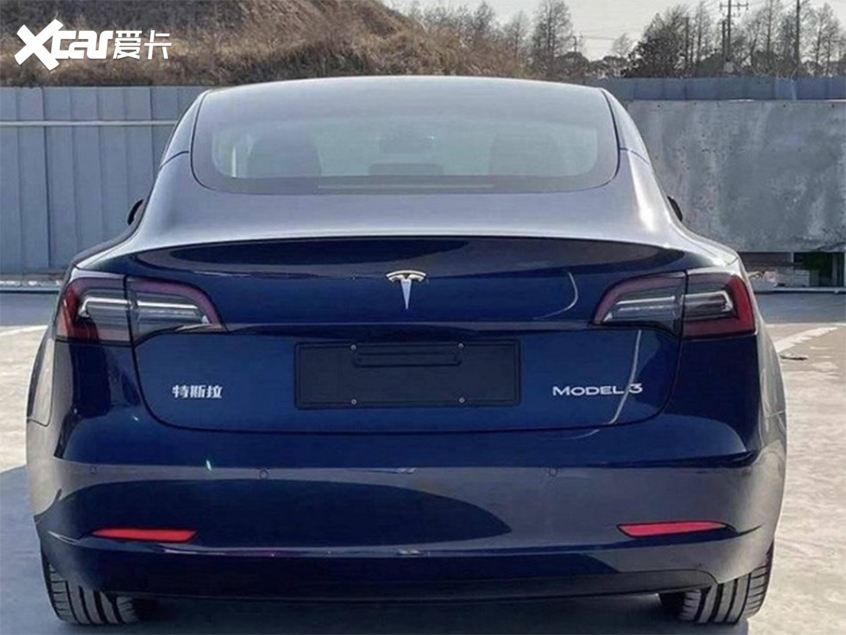 model3进口版尾标 特斯拉model3尾标区别