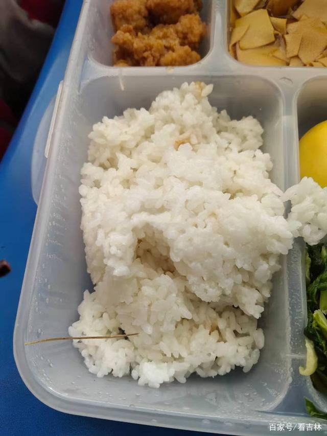 小本生意盒饭 开一家小吃盒饭