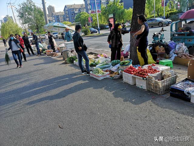 夜间集市摆摊卖什么好 夜间集市摆摊卖什么好呢