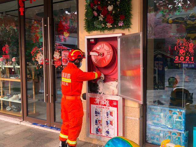 小学旁边开店需要注意什么 小学旁边开什么店比较好 小学生