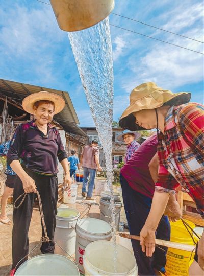 抗旱保供水  各地在行动（新时代画卷）