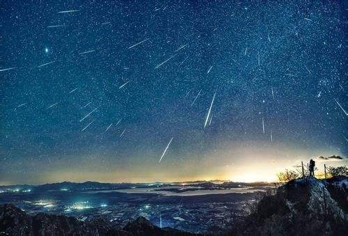 白羊座流星雨(白羊座流星雨视频)