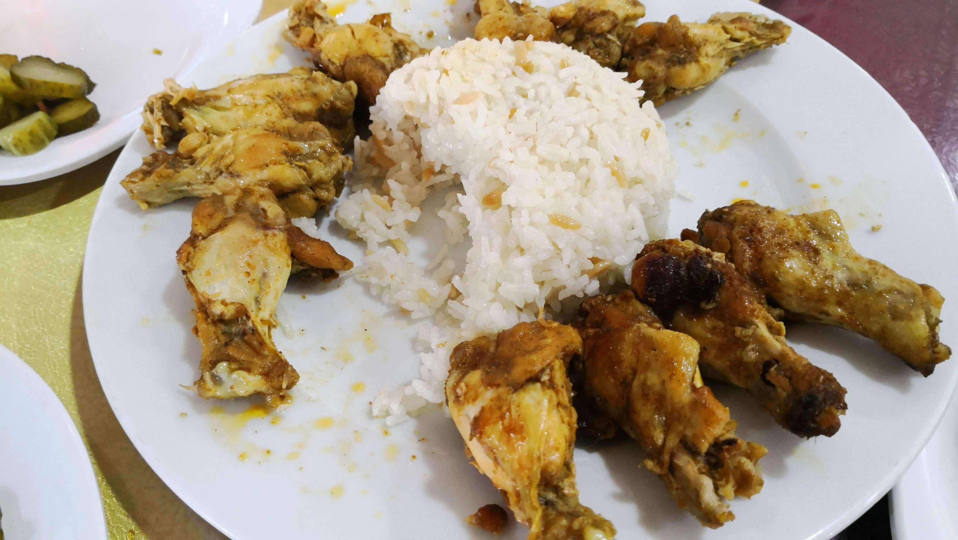 饭菜合不合口味用英语(饭菜不好吃用英语怎么说)